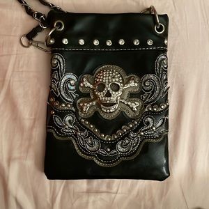 Very awesome purse!